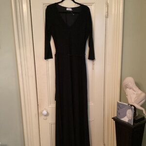 New Calvin Klein Black Long Evening Gown with 3 Quarter Length Sleeves  Size 14